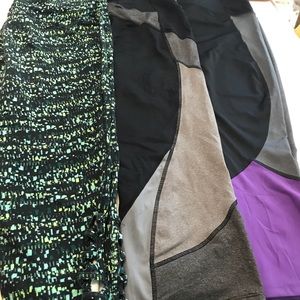 Gently used only a couple times each. Three pairs of Capri active wear.